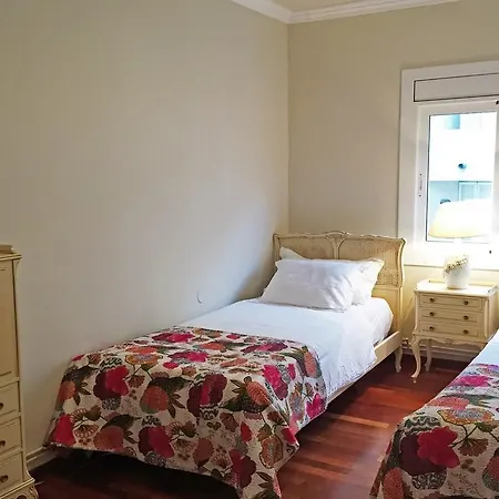 Excellent 4 Bedroom Apartment In Sitges Apartamento